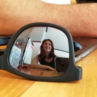 Sabrina Red-Saints photo