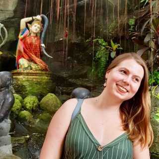 Anastasia Degtiar photo