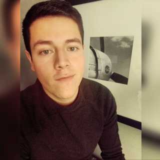 J-Andrs Alarcn photo