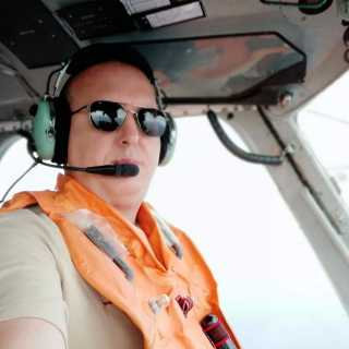 Андрій Тарасов photo