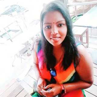 Vanitha Pannir-Selvom photo