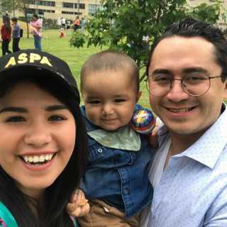 Monse Villanueva photo