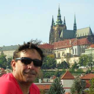 Ovidiu Singeorzan photo