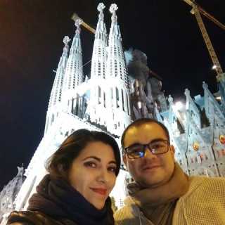 Mariana Flores-Alcntara photo