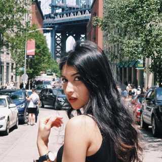 May Sakdanurak photo