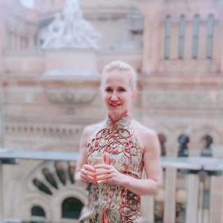 Lisa-Jane Cagney photo