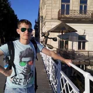 Богдан Обруч