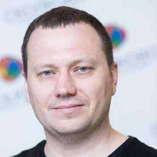 Артур Ахметов