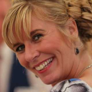 Elizabeth Kelly photo