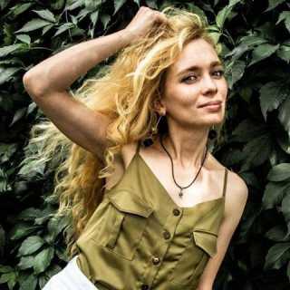 Ляна Коструба photo