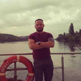 Mihai Tarapana photo