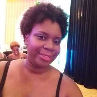 Latoyaa Roberts photo