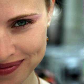 Tenille Damazio photo