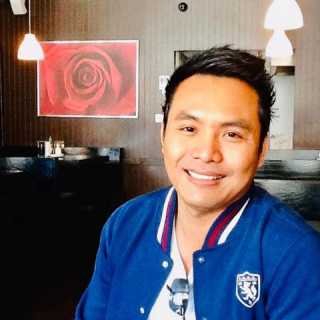 Phubest Passarakang photo