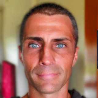 Carlos Gutierrez-Sonrie photo