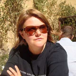 ManuelaJe avatar