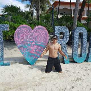 Felix-Enrique Calix photo