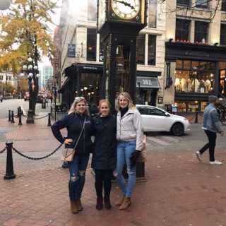 Shannon Bracken photo