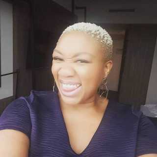 Mbali Mngomezulu photo