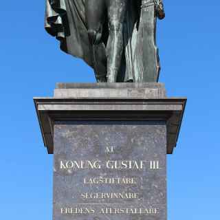 Памятник Густаву III photo
