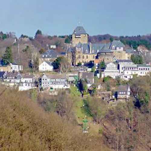 Schloss Burg photo