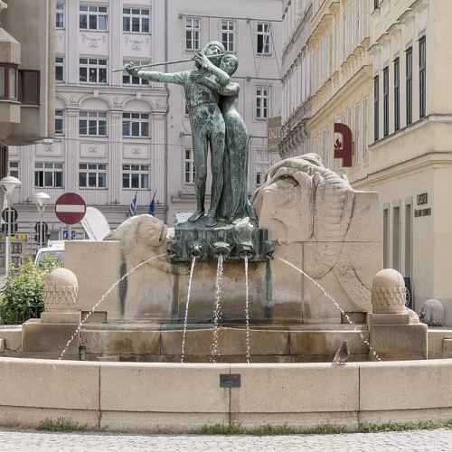 Mozart-Brunnen photo