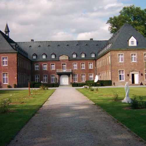 Kloster Langwaden photo
