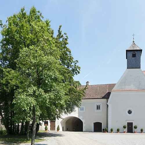Schloss Kreisbach photo