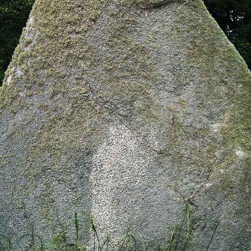 Menhir de Lanvar photo