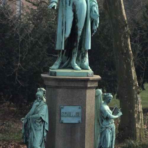 Schillerdenkmal