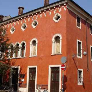 Biblioteca comunale Renato Bortoli