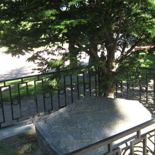 Freemason's Grave