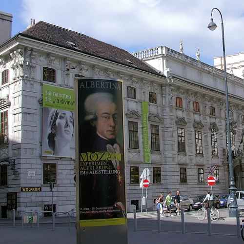 Austrian Theatre Museum photo