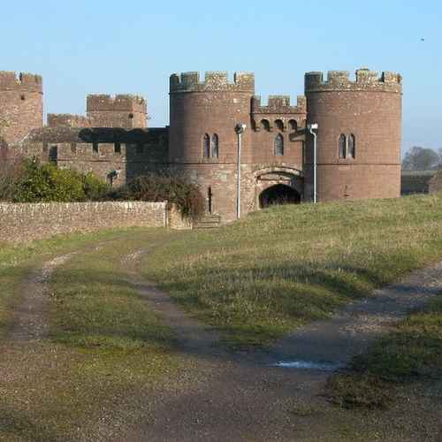 Pembridge Castle photo