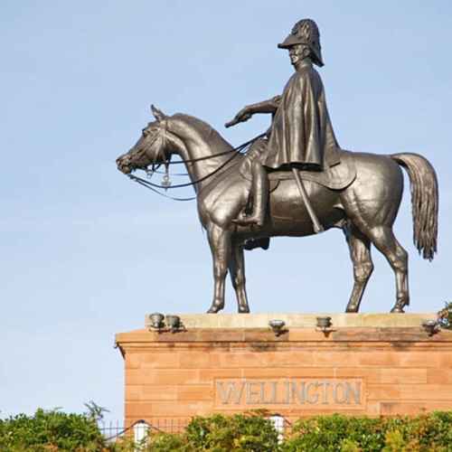 Equestrian statue of the Duke of Wellington photo