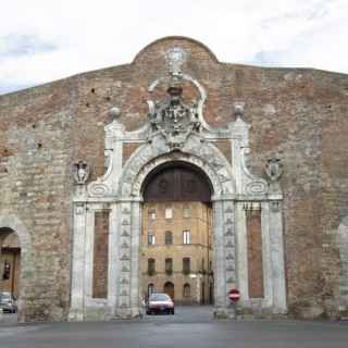 Porta Camollia photo