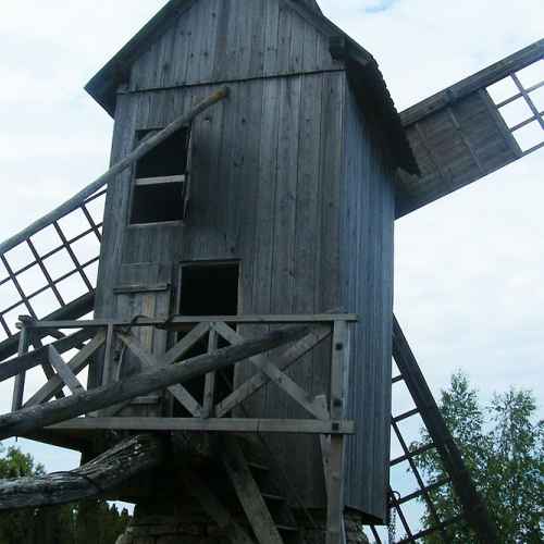 Eemu Windmill photo