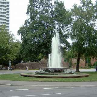 Fackelbrunnen