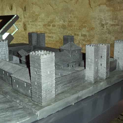 Castillo de San Jorge photo