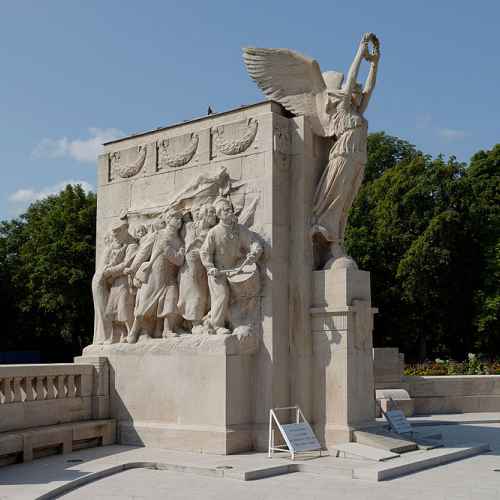 Monument de la Victoire photo