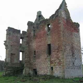 Gilbertfield Castle