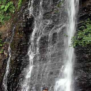 Waterfall \"Huk\