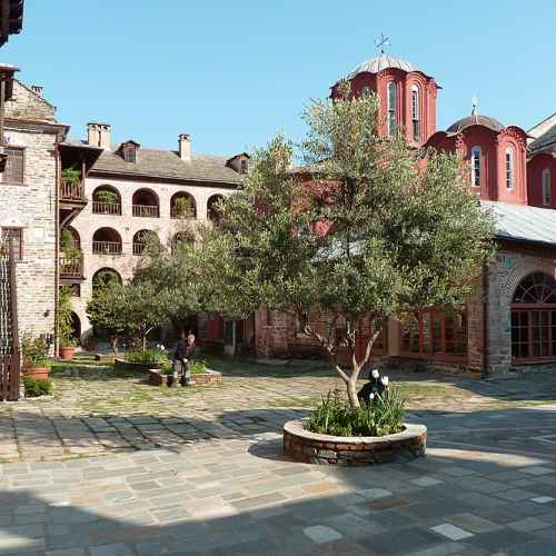 Koutloumousiou monastery photo