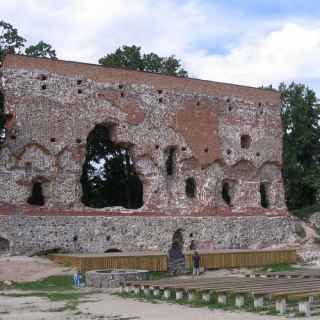 Viljandi Castle photo