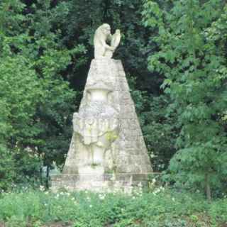 Congreve's Monument