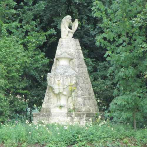 Congreve's Monument photo
