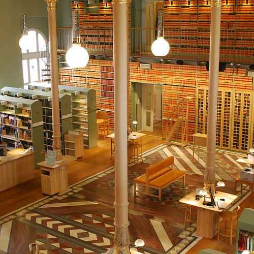 Riksdagsbiblioteket photo