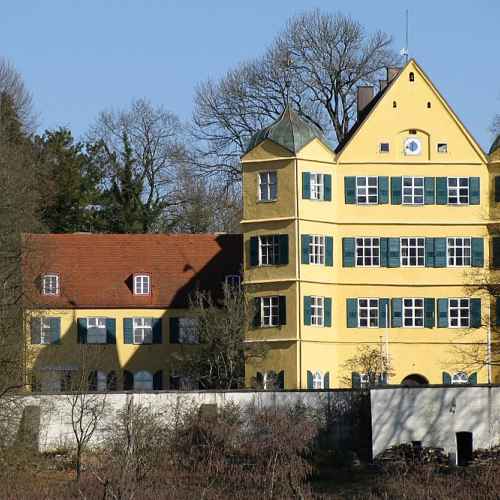 Schloss Leutstetten photo