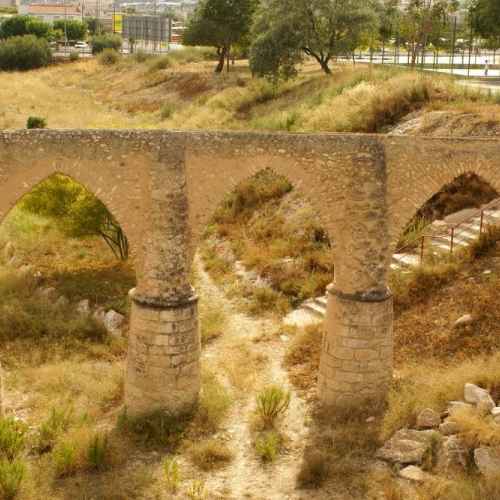 Acueducto Medieval de San Rafael photo