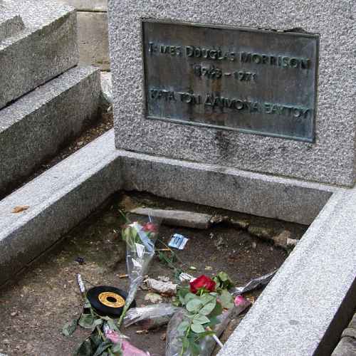 Jim Morrison grave photo